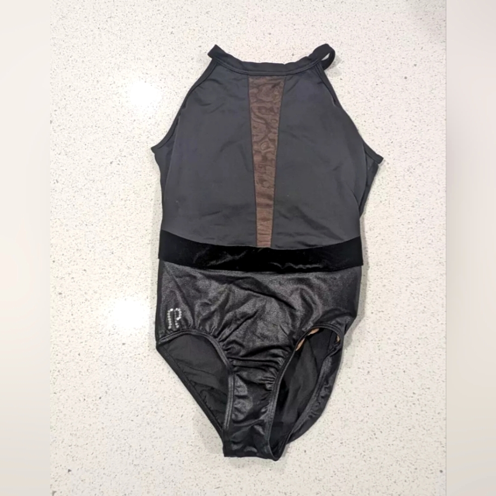 BEAUTIFUL Sylvia P gymnastics Leotard Child 6 Small Metallic Black STRAPPY Back